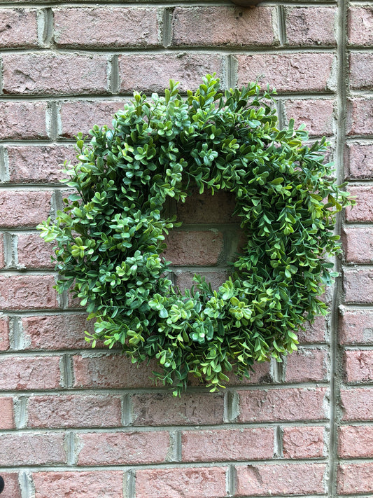 ON SALE/Farmhouse Wreath, Boxwood wreath, Green wreath, Green leaf wreath,Housewarming gift, Fixer upper wreath, Bride gift. 22"