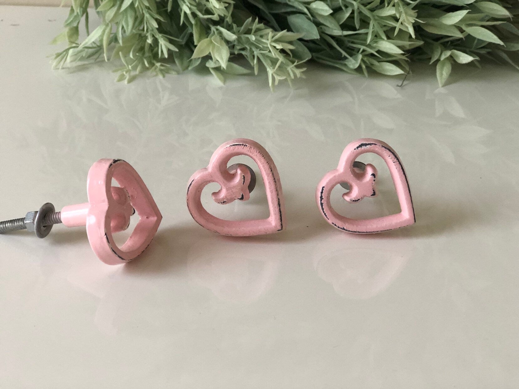 Heart metal Knobs/Metal Knobs/Heart Knobs/Shabby chic knobs/Metal Cabinet Knob/Drawer Pulls Drawer Knobs Cabinet Knobs