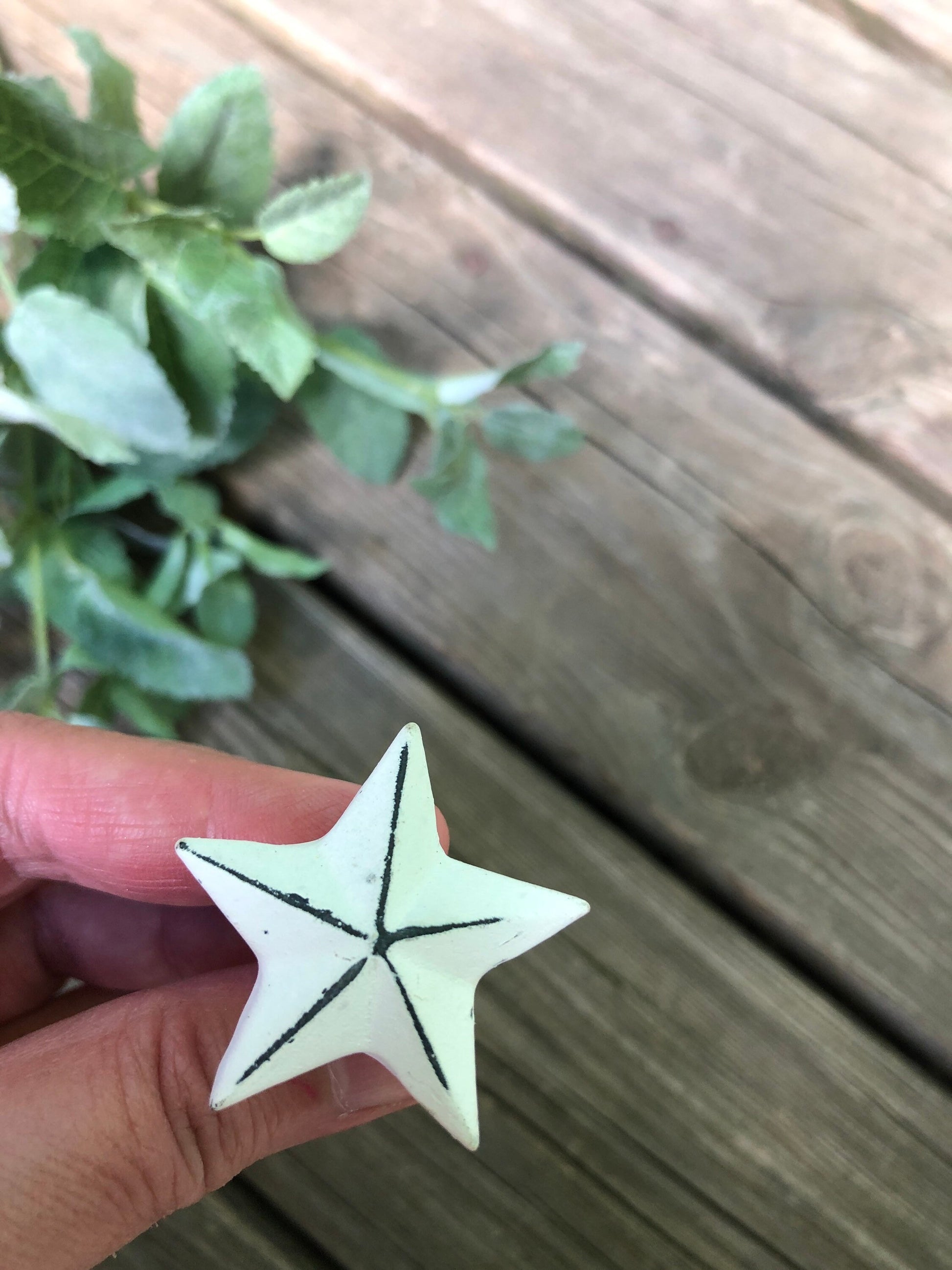 Star Knob/ Drawer or Desk Knobs / Dresser Drawer Pulls / Distressed White Knobs / pick color/ Shabby Chic Style / Cabinet Handles