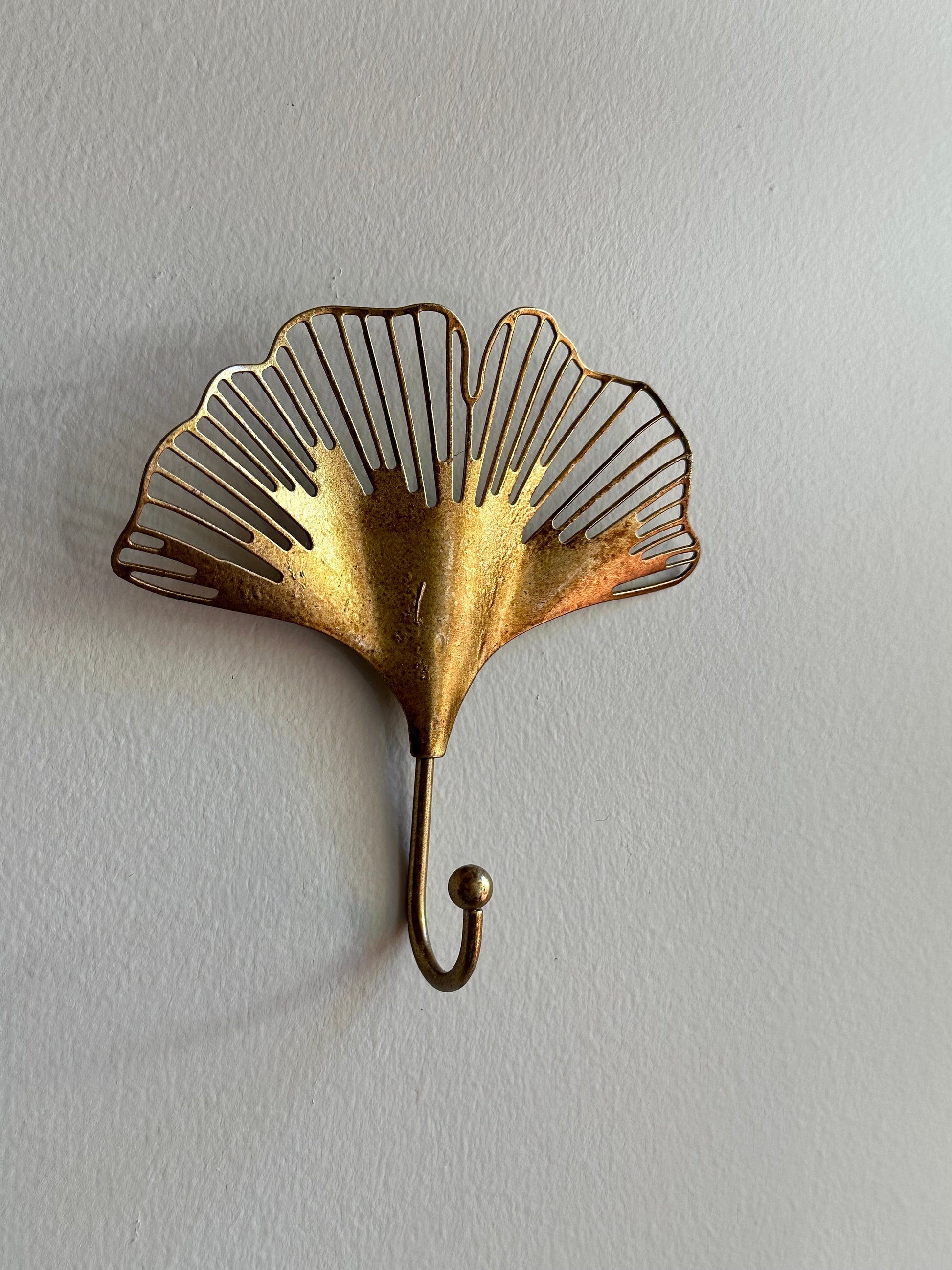 Gold copper chrome Bronze Ginkgo Leaf Metal Wall Hook, gold hook, towel hook, wall hook, Coat hook, flower hook, wall decor, nature decor