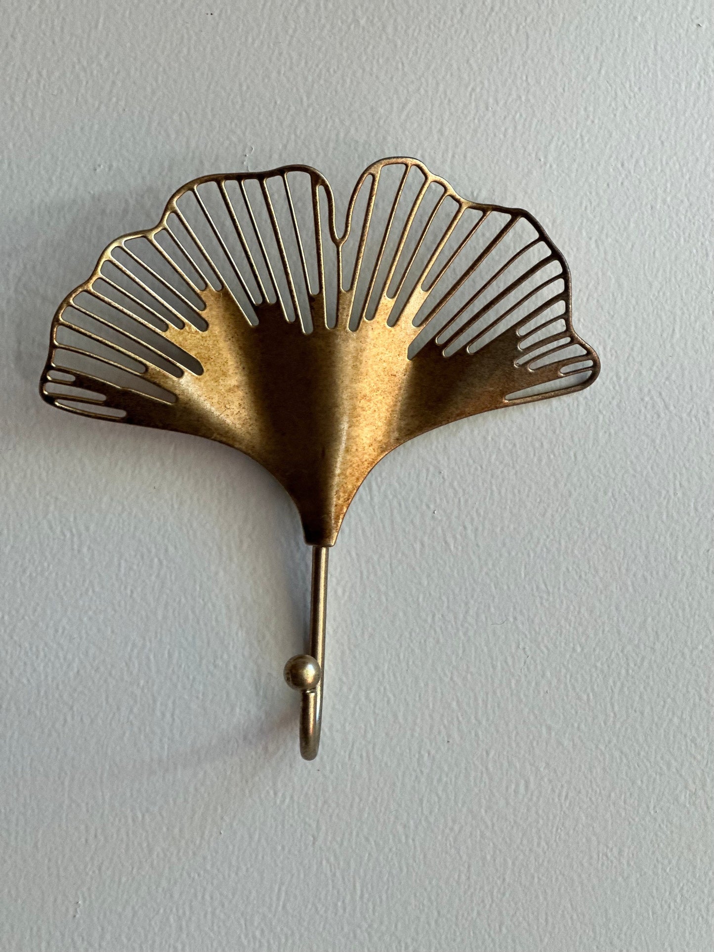 Nature decor, Gold Ginkgo Leaf Metal Wall Hook, gold hook, towel hook, wall hook, Coat hook, flower hook, wall decor,