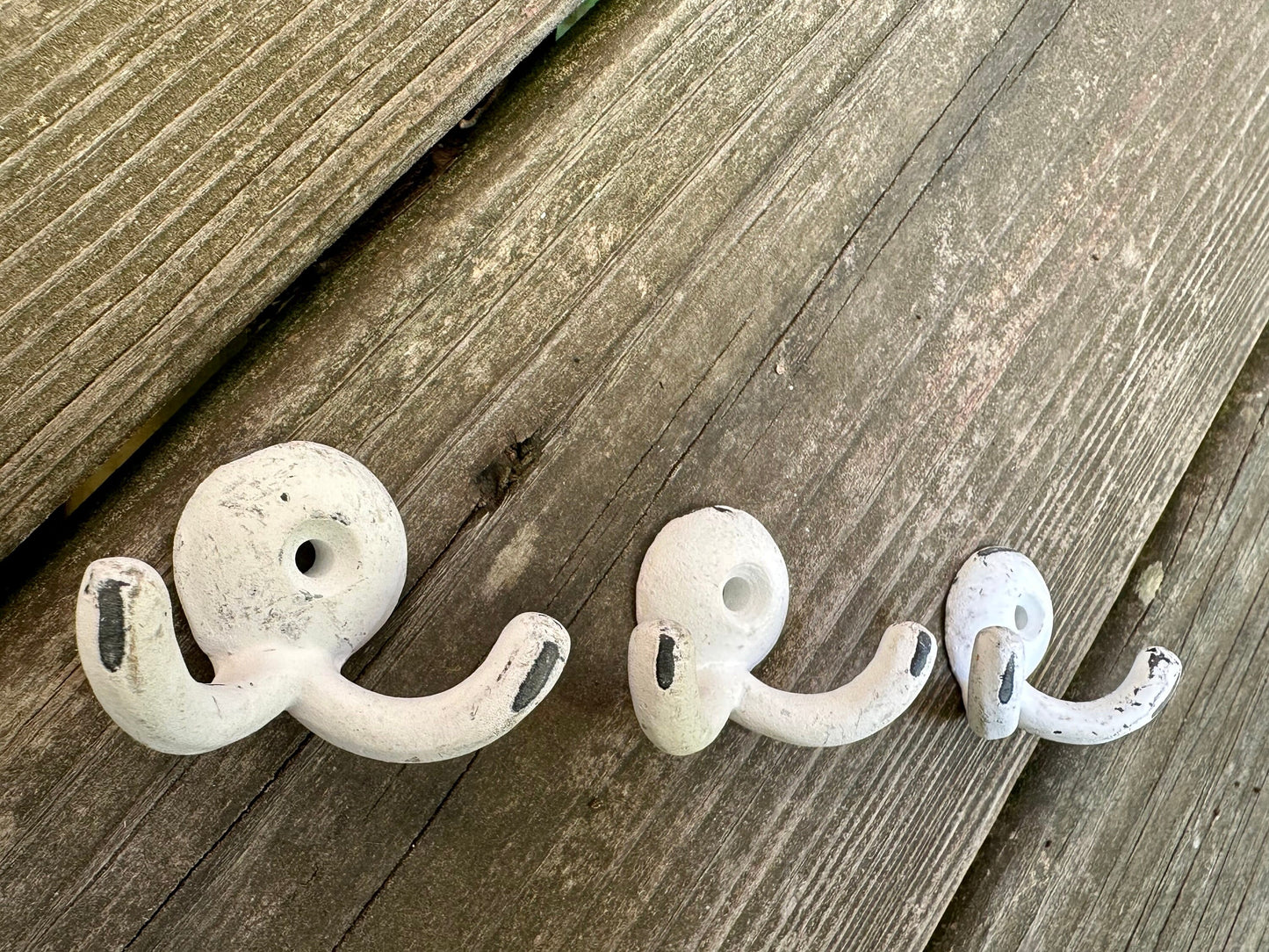 SET of 3 Double metal hooks/double wall hook// Shabby chic metal hooks/ Vintage hook/ cabin/ french country/ beach/ metal wall hook/